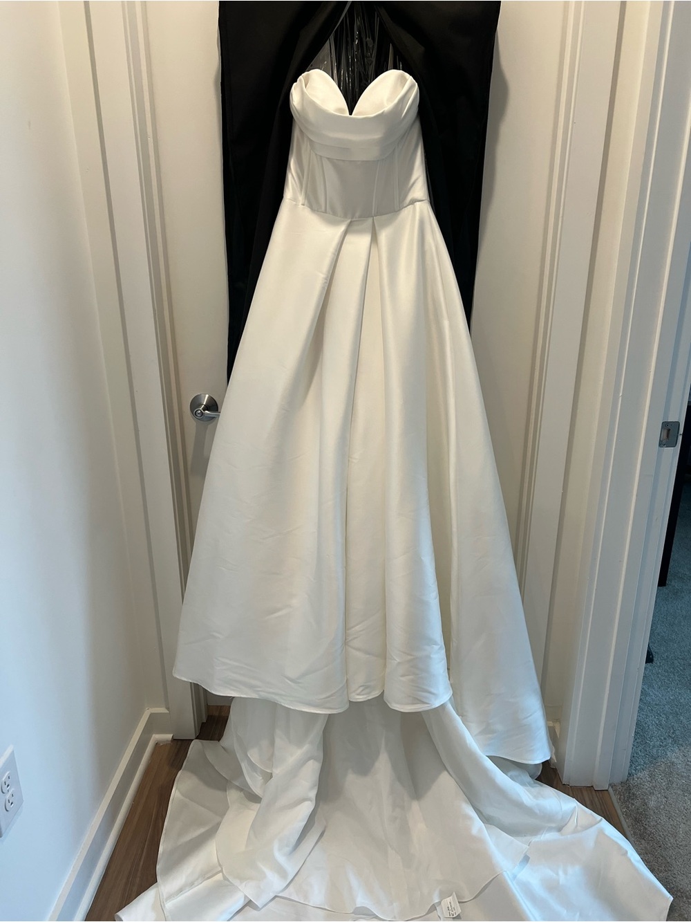 Classic Strapless Sweetheart White Corset Ball Gown - Picture 9 of 9